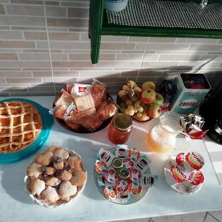 Good Morning Shopping Bed & Breakfast Serravalle Scrivia Exterior photo